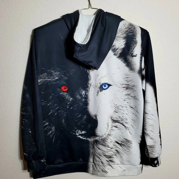 Wolf Duality 3D Fashion Hoodie With Blue & Red Eyes Graphic 4XL Pull Over - Picture 6 of 6